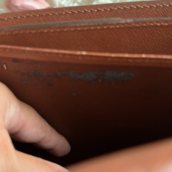 Louis Vuitton Briefcase - Picture 13 of 14